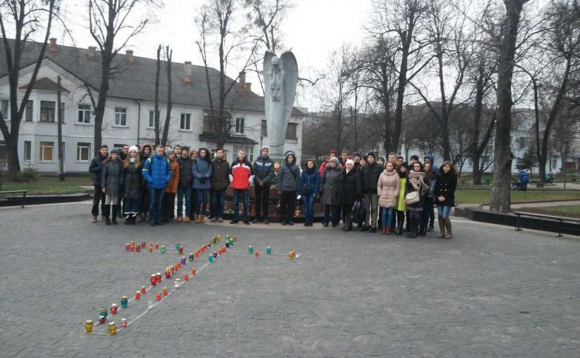 Студенти Житомирського державного технологічного університету вшанували пам’ять жертв Голодомору