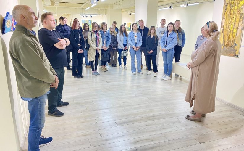 Відвідування студентами галерей сучасного мистецтва в м. Києві та ландшафтного парку «Добропарк» в рамках проведення кураторських заходів