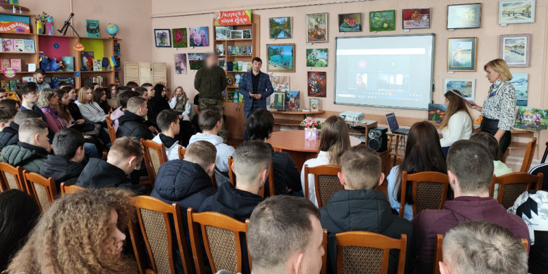 Участь студентів у заході «Вони для нас виборюють життя…» присвяченого Дню українського добровольця